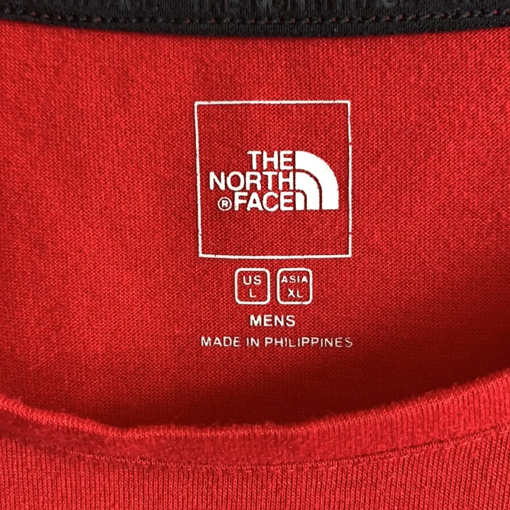 The north face T-shirt